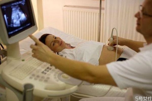 女人30歲生孩子晚嗎 早生孩子和晚生孩子的區別
