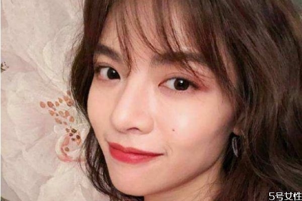 女生安全感不足表現在哪里 女生安全感不足的三種表現