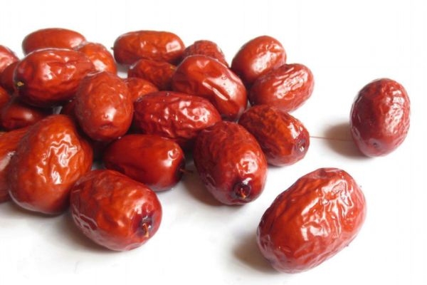 紅棗有什么營養價值呢 紅棗和青棗有什么區別呢