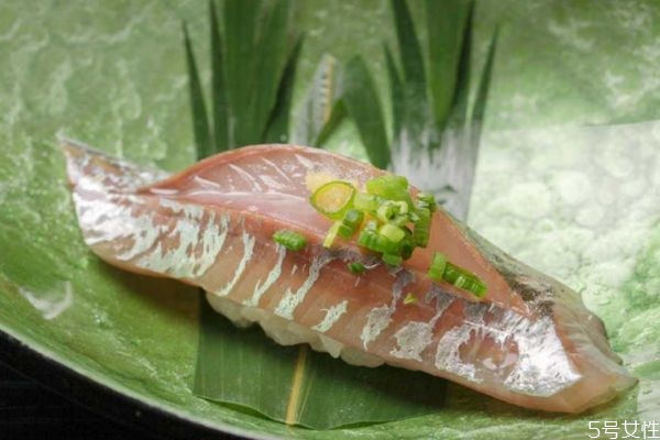 竹莢魚有什么營養價值呢 吃竹莢魚有什么好處呢