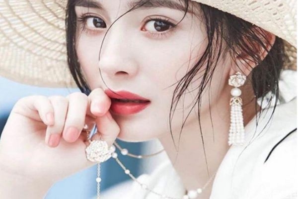 怎么畫(huà)眼妝顯得溫柔 如何畫(huà)一個(gè)溫柔的妝