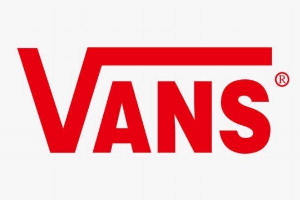 vans和匡威哪個檔次高 vans和匡威哪個耐穿