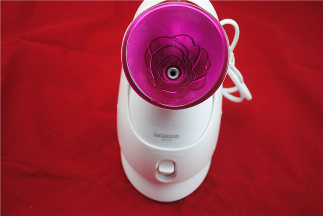 蒸臉器能打開毛孔嗎 蒸臉器和補水儀的區別