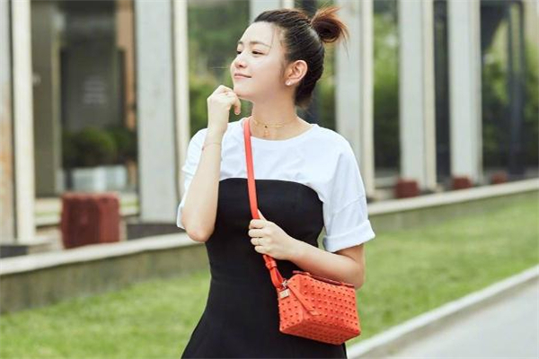 包子臉女生適合什么發型
