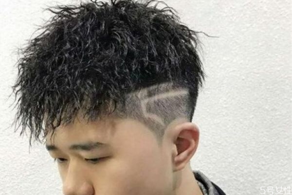錫紙燙用發泥還是發蠟定型 燙錫紙燙發型要多久