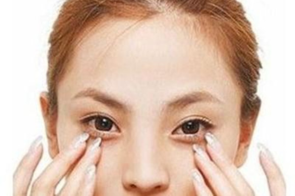 無痕去眼袋的優勢 無痕去眼袋效果好嗎