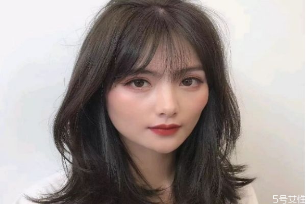 鎖骨發不染色好看嗎 做個鎖骨發大概多少錢