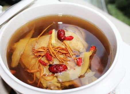老鴨湯怎么去除腥味 老鴨湯怎么燉好喝又營養