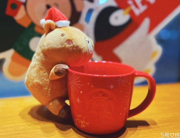 星巴克圣誕節限定杯子2020 星巴克圣誕節限定杯子價格