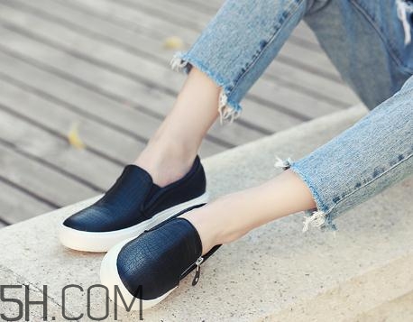樂(lè)福鞋要穿襪子嗎？樂(lè)福鞋配什么襪子？
