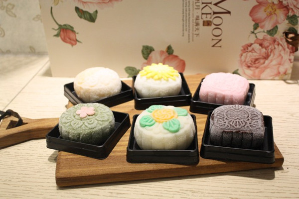 冰皮月餅會(huì)化嗎 冰皮月餅?zāi)芊哦嗑?><p><strong>冰皮月餅會(huì)化嗎 冰皮月餅?zāi)芊哦嗑?/strong></p></a></li> <li><a href=