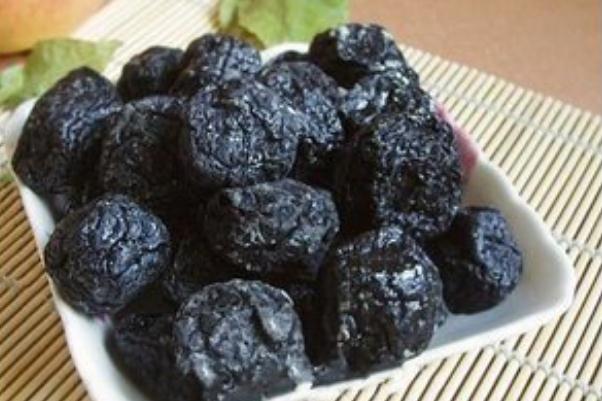 烏梅是話梅嗎 烏梅是發物嗎