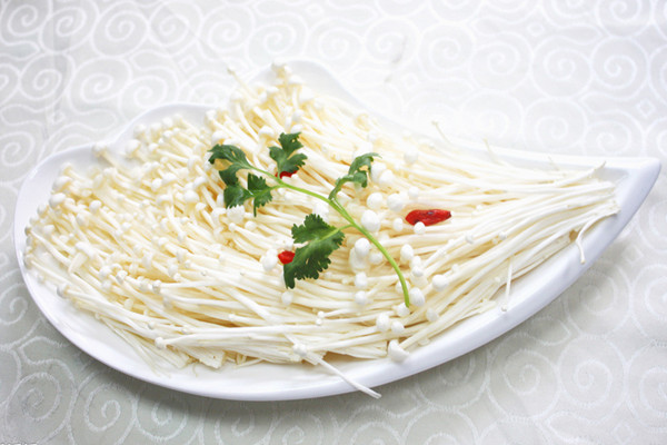金針菇的營養價值 金針菇能經常吃嗎