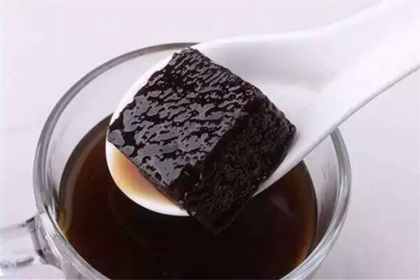 黑糖和紅糖哪個補血效果好 黑糖可以調理月經嗎
