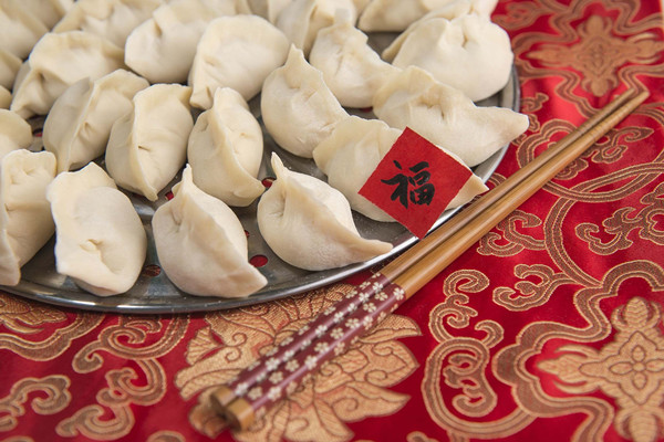 春節是不是要吃餃子 春節吃餃子的象征是什么
