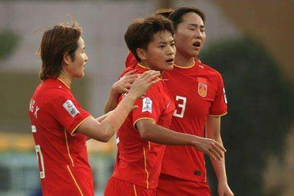 中國女足決戰韓國首發:王霜復出 女足可以換幾個人
