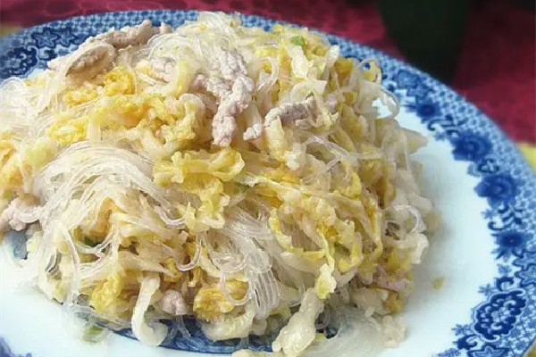 酸菜發白了能吃嗎 酸菜變質什么樣