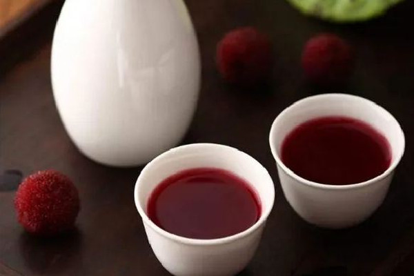 楊梅酒有蟲子怎么辦 楊梅酒發酸是怎么回事
