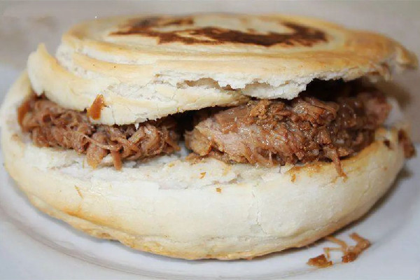 肉夾饃的餅是發面還是死面 肉夾饃餅用什么面粉好