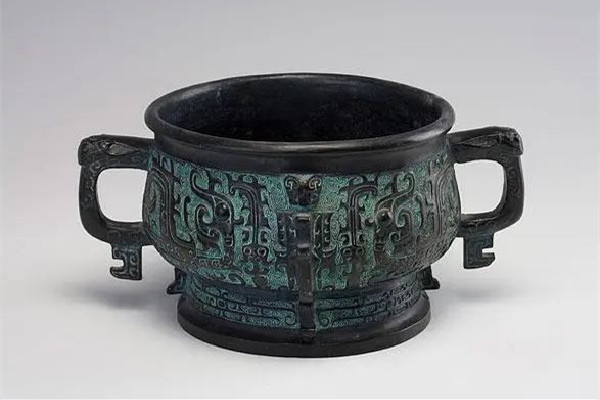 意大利挖出大量2300年前青銅器 青銅器出現在什么時代