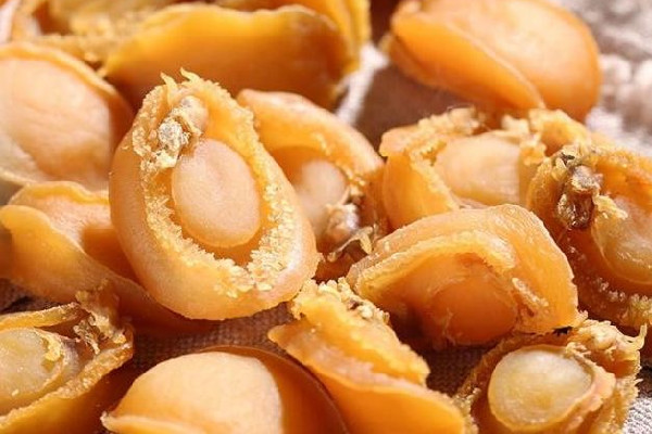 干鮑魚泡發的正確方法 干鮑魚泡發多久可以食用